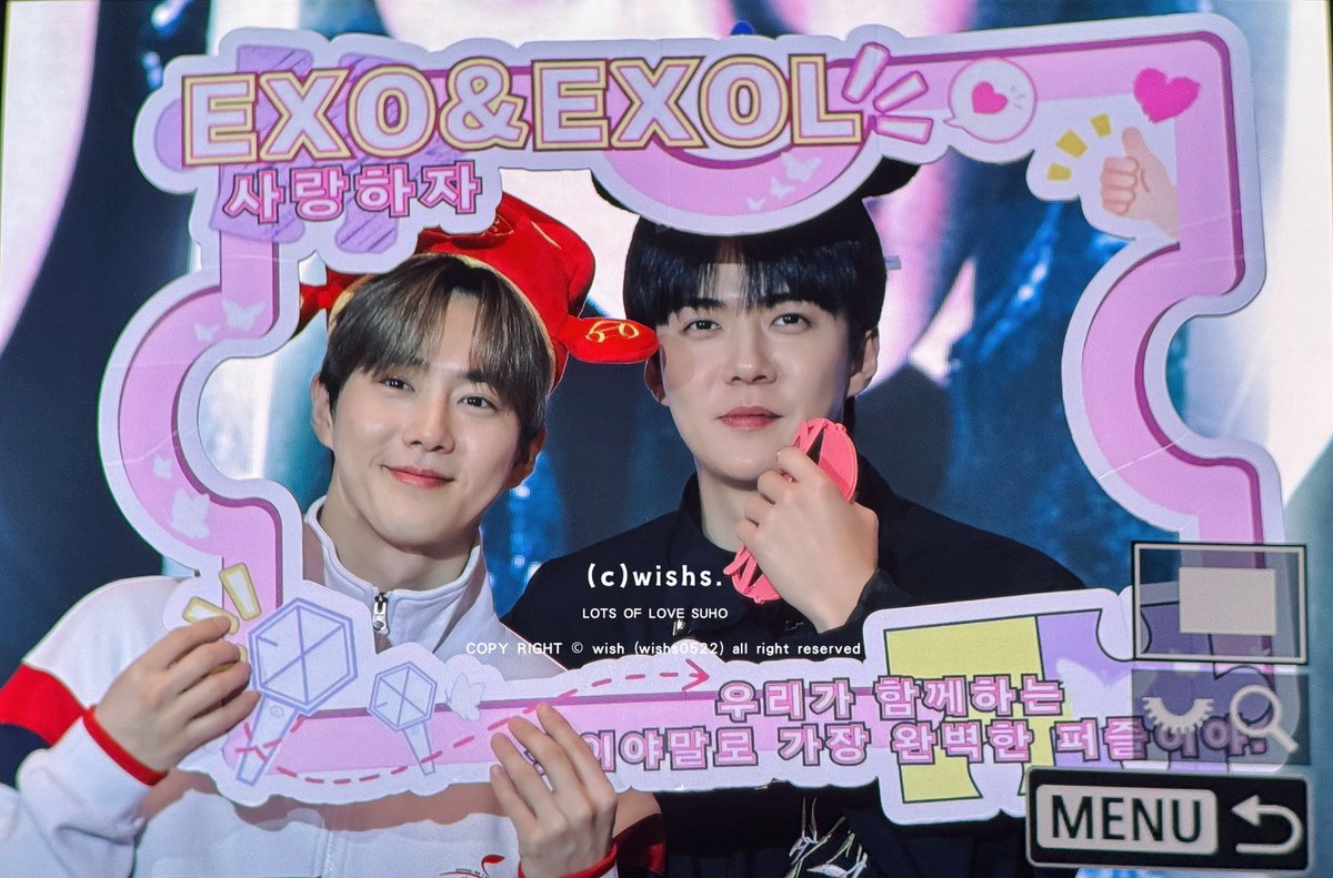 개미 tweet media