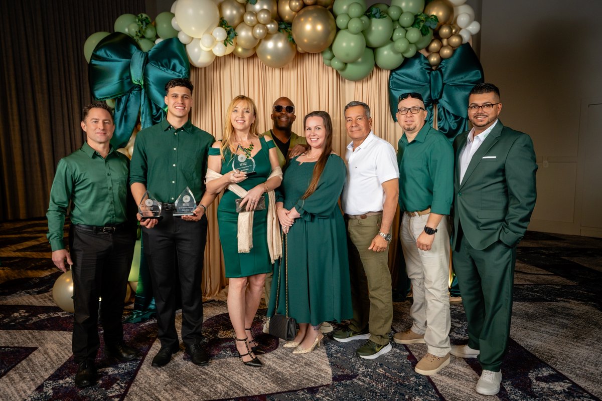 WillowBridgePC's tweet photo. The Florida Gold Medallion Awards took the word "evergreen" to a whole new level — symbolizing growth, strength, and the lasting impact our teams make across every Willow Bridge community. #WillowBridgeGoldMedallion https://t.co/oHnJfv9GqQ