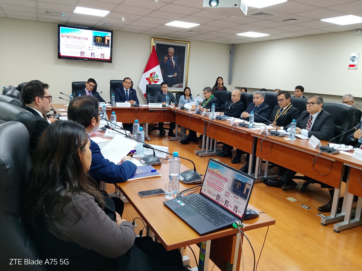percybadajoz's tweet photo. Comisión de Justicia del Congreso realiza mesa técnica sobre ley que regula las funciones y competencias del INPE. Va o no va SUNIR https://t.co/RXNwEVS2Yn