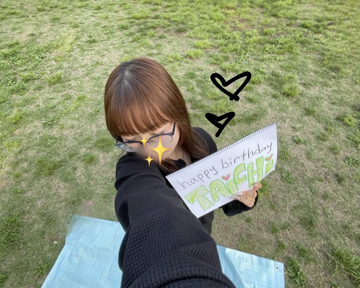 hnm_516's tweet photo. TAICHI's 19th birthday💕💕
たいちお誕生日おめでとう❣️
どんどん進化するたいちのパフォーマンスを見届けられて毎日幸せです☆ᯤ
毎日忙しいと思うけど、どんなに小さくても幸せを毎日見つけられますように❇️✨️
LAST TEENたのしもうね🧒🏼⭐︎

#BMSGTRAINEE #TAICHI https://t.co/M6ggPyj6qd