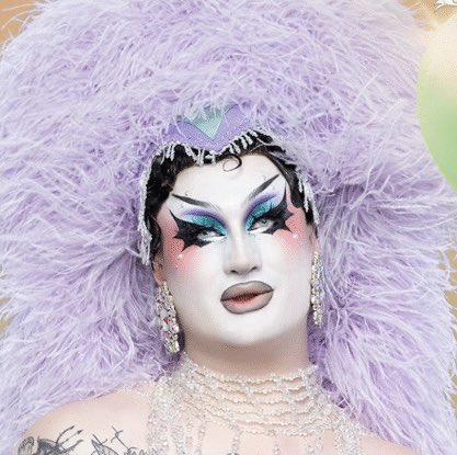 Realitytv__fan's tweet photo. Van Goth (Canada's Drag Race) https://t.co/0FPNql577L
