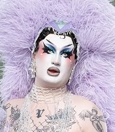 Realitytv__fan's tweet photo. Van Goth (Canada's Drag Race) https://t.co/0FPNql577L