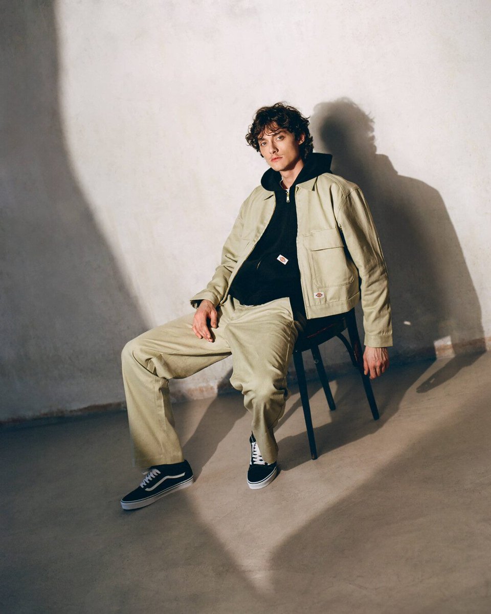 Dickies's tweet photo. Premium Threads by Dickies.

A modern take on iconic workwear silhouettes. Reimagined with elevated materials, thoughtful utility, and craftsmanship at the core.

Inspired by our roots. Designed for what’s next. https://t.co/gj69crlcWP