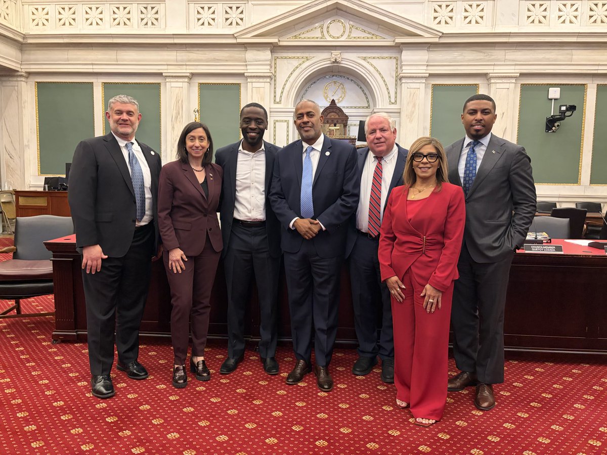 CMThomasPHL's tweet photo. Thank you to all the officials who joined the discussion to find relief for rising energy bills including Mayor Carstarphen and @RepFiedler . Grateful for the partnership in supporting our communities. https://t.co/gPZDbaLtl2