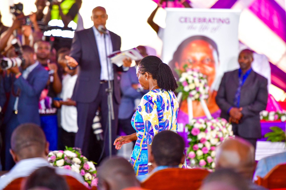 MarthaKarua's tweet photo. Today in Kisii, I joined family, friends, and fellow leaders in mourning and celebrating the life of Mama Theresa, Senator Richard Onyonka’s mother.

From the tributes shared, it was clear Mama Theresa was a woman of strength, wisdom and generosity and she touched many lives. Senator Onyonka and the entire family were truly blessed to have her.

Her life also reminds us of the quiet but powerful role many women across this country play in nurturing families, instilling values, and shaping future generations.

As Kenyans, we too have an opportunity to shape the future of this country by uniting behind leaders who have demonstrated integrity, courage, service, and commitment to the people.

May Mama Theresa rest in peace