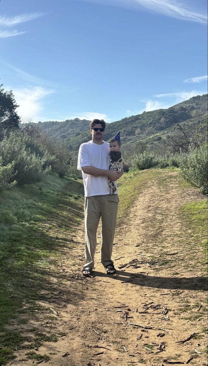 Ben Avery tweet media