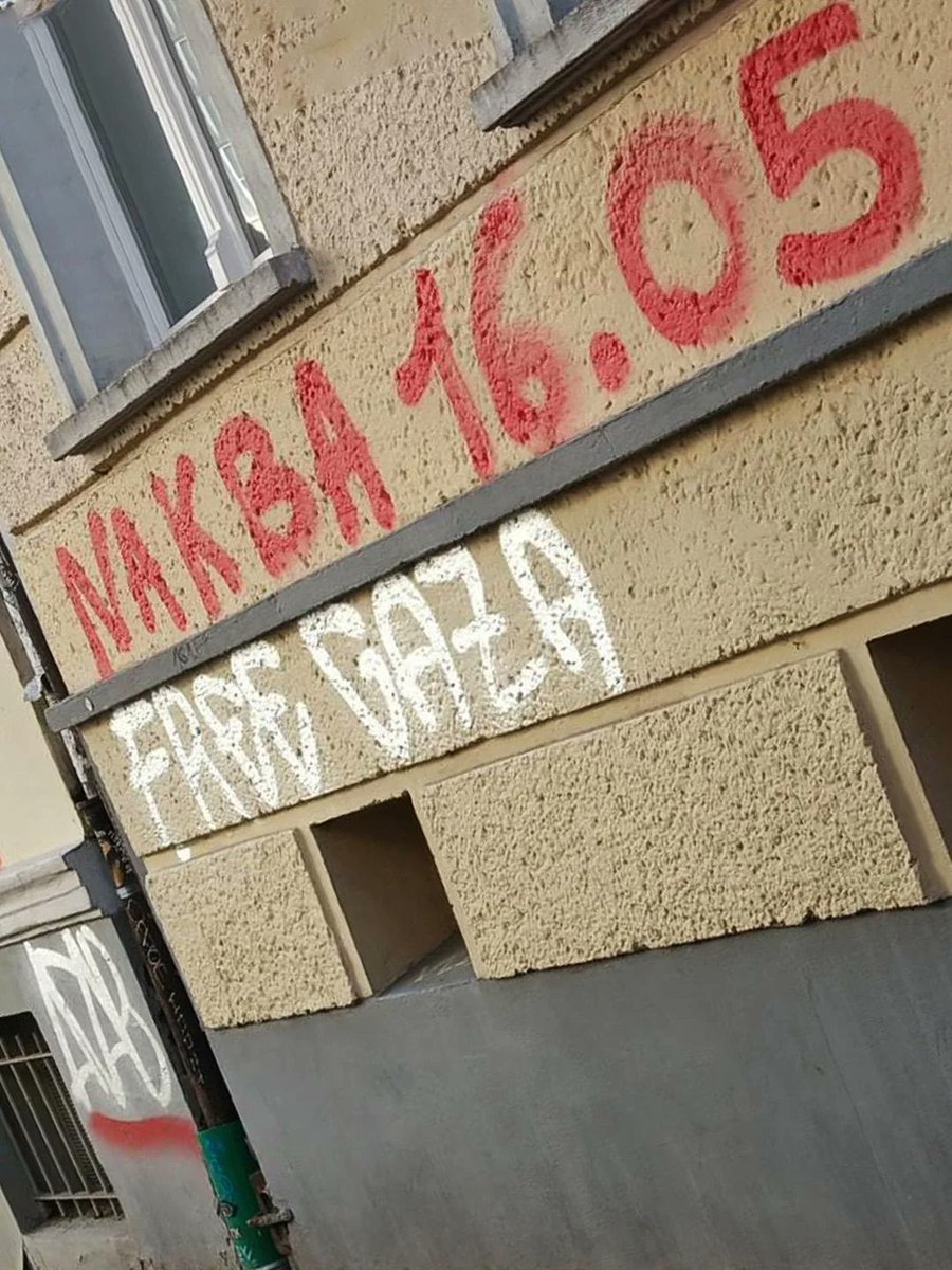 Radical Graffiti tweet media