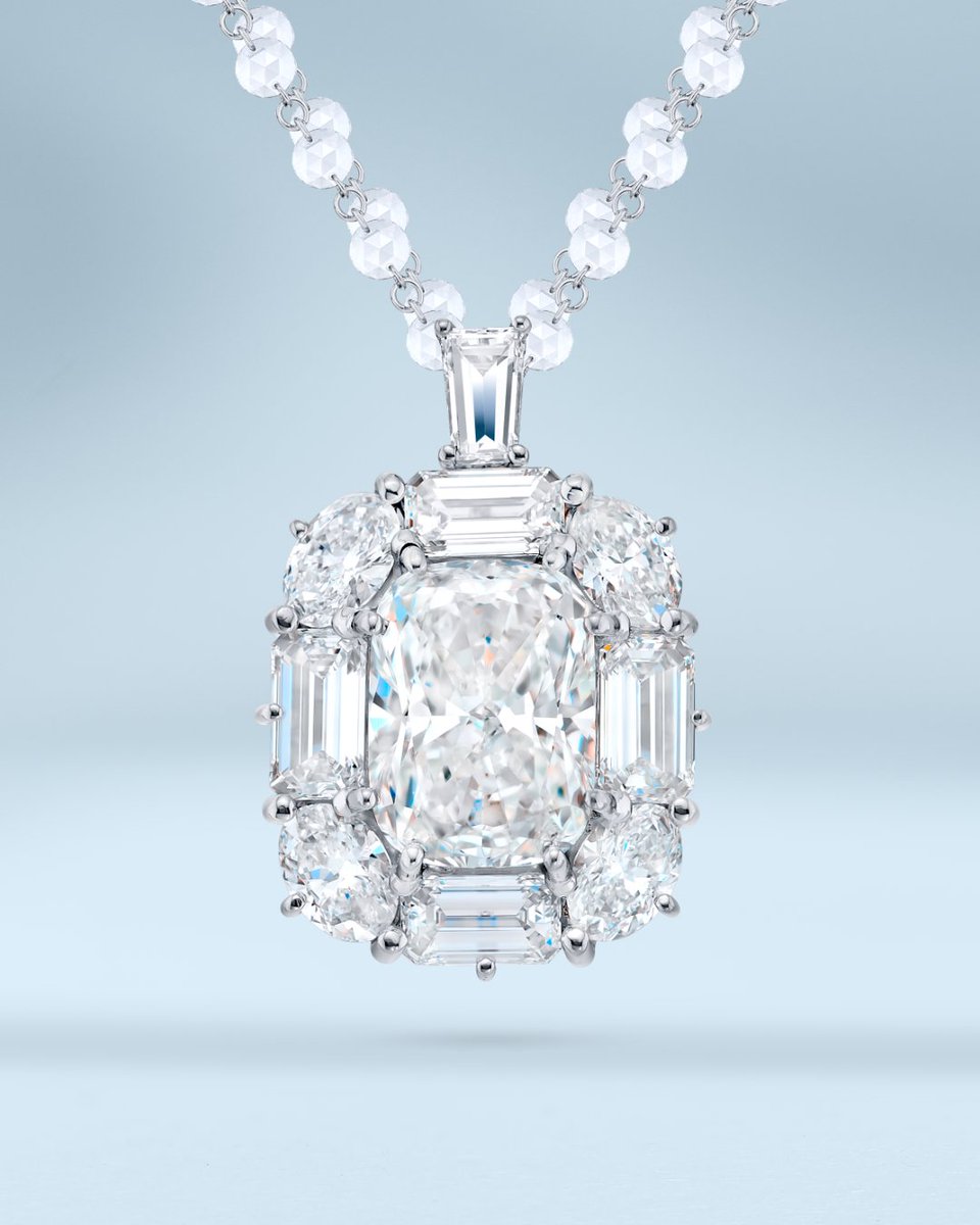 JewelsByStar's tweet photo. Discover exquisite style with our one-of-a-kind diamond pendant. This stunning cushion-cut diamond is cradled in dazzling oval, emerald-cut and tapered baguette diamonds. (Style 5861-018)
.
.
#jbstar #jewelsbystar #diamonds #highendjewelry #diamondpendant https://t.co/GWApX8gOqB