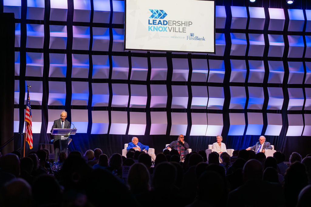 FBFinancialCorp's tweet photo. Proud to be the presenting sponsor of the Leadership Knoxville Luncheon, celebrating leaders shaping a stronger Knoxville. #LeadershipKnoxville #FirstBank #CommunityImpact https://t.co/WbEMJWsQqe