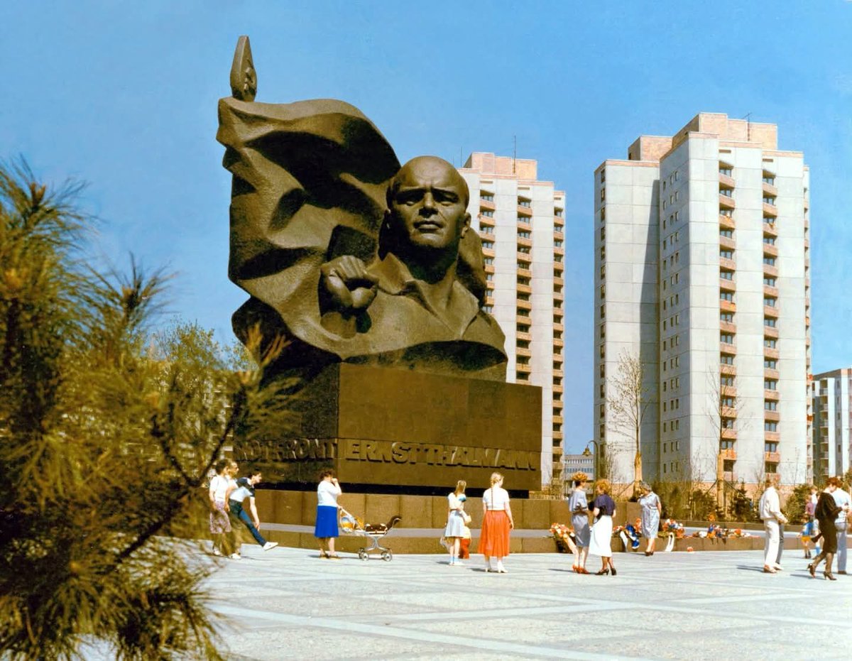 East German Visuals tweet media