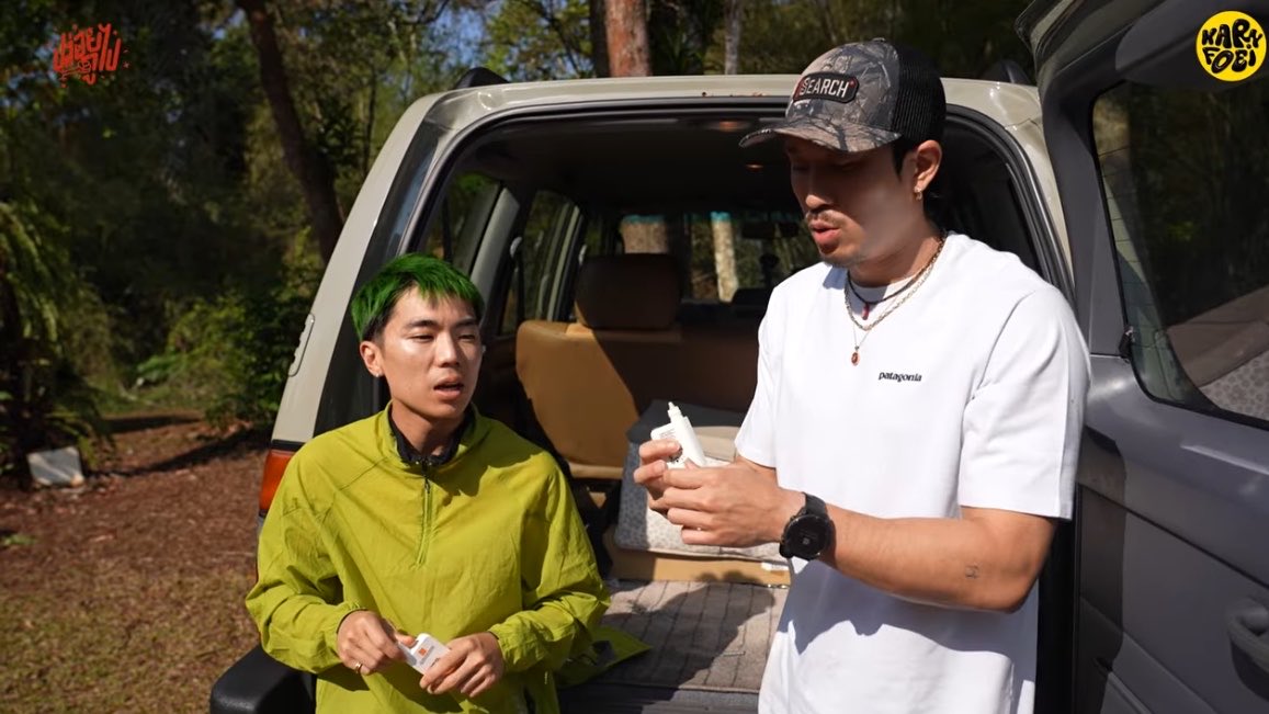 𝘉𝘭𝘶𝘦 *✿ ft.IU tweet media