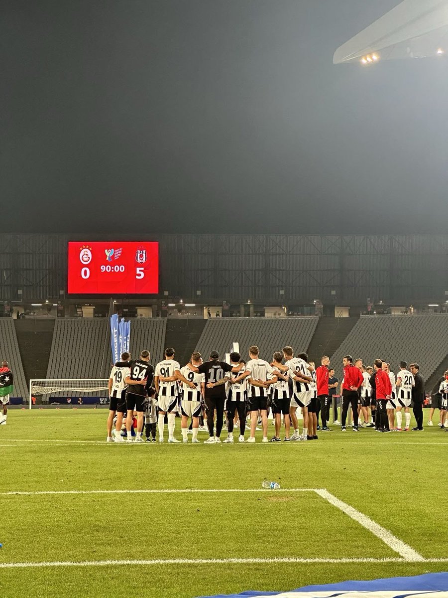 archivebesiktas tweet media
