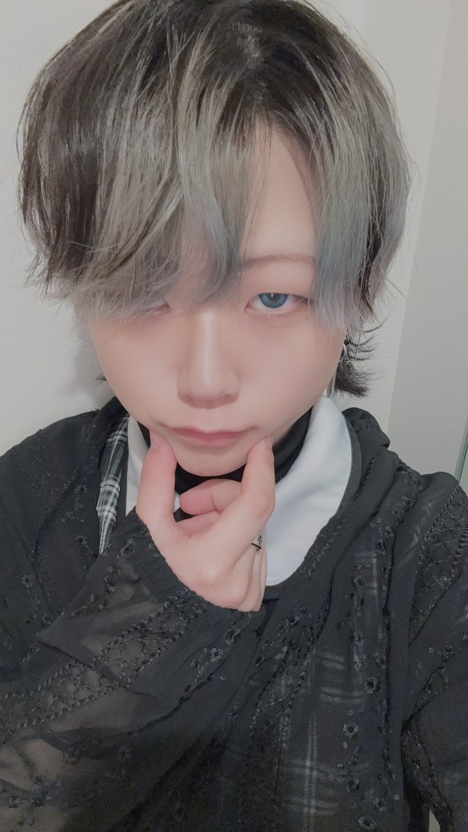 ☪︎ 想空 ｡꙳⁎ 18.23.24. 🍃☁︎︎* (@Leaf_Sola) / Posts / X