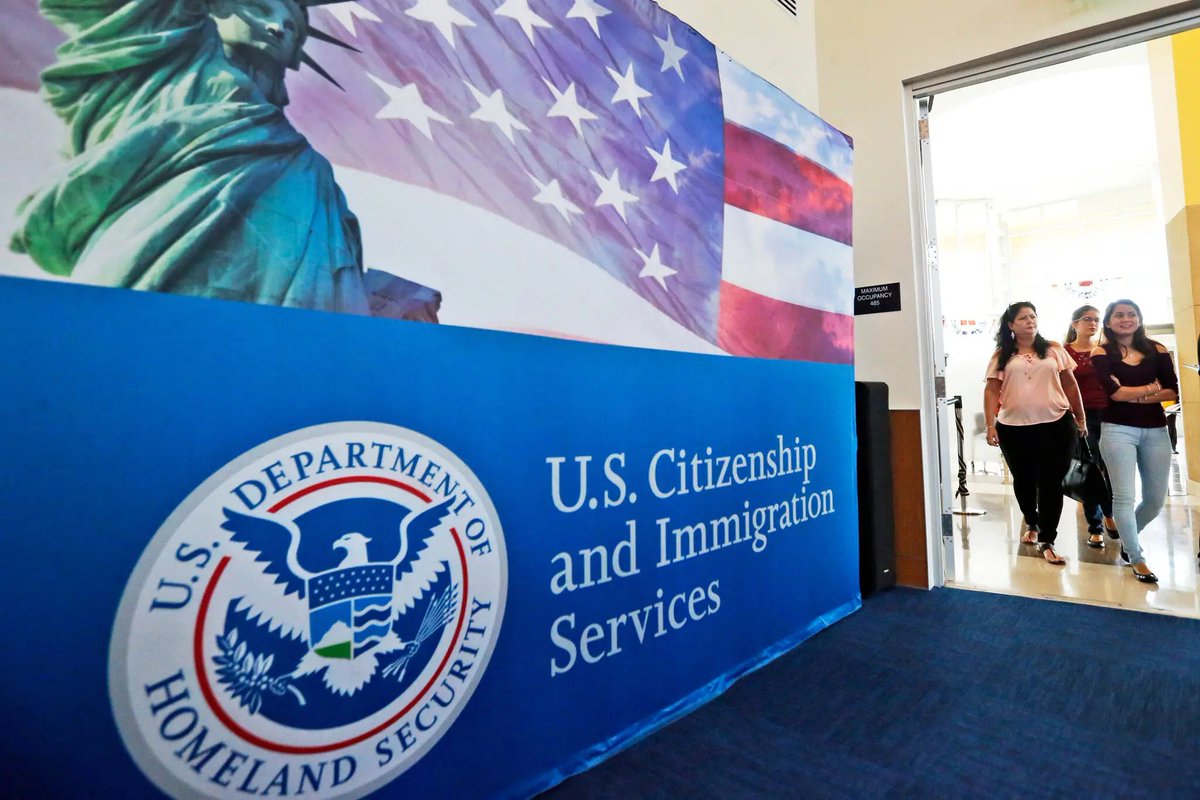 ImmigrationOpts's tweet photo. Green Card Holders Targeted for Deportation by New #Immigration ‘Removal Apparatus’ https://t.co/nw0lJ3IR16 https://t.co/mStybs5sLR