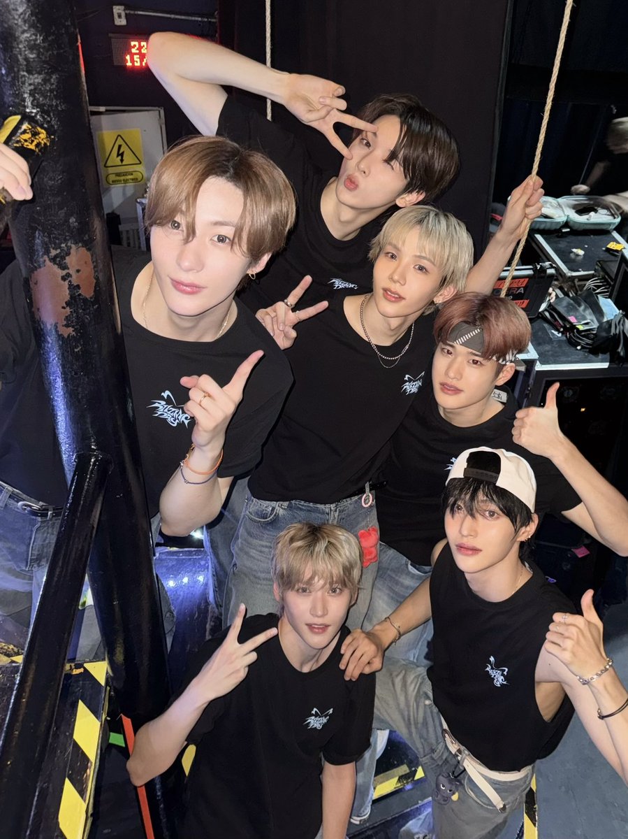N년 전 오늘의 앤톤 tweet media