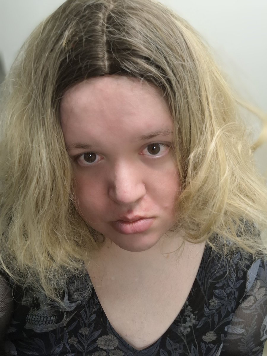 Vexra Malone tweet media