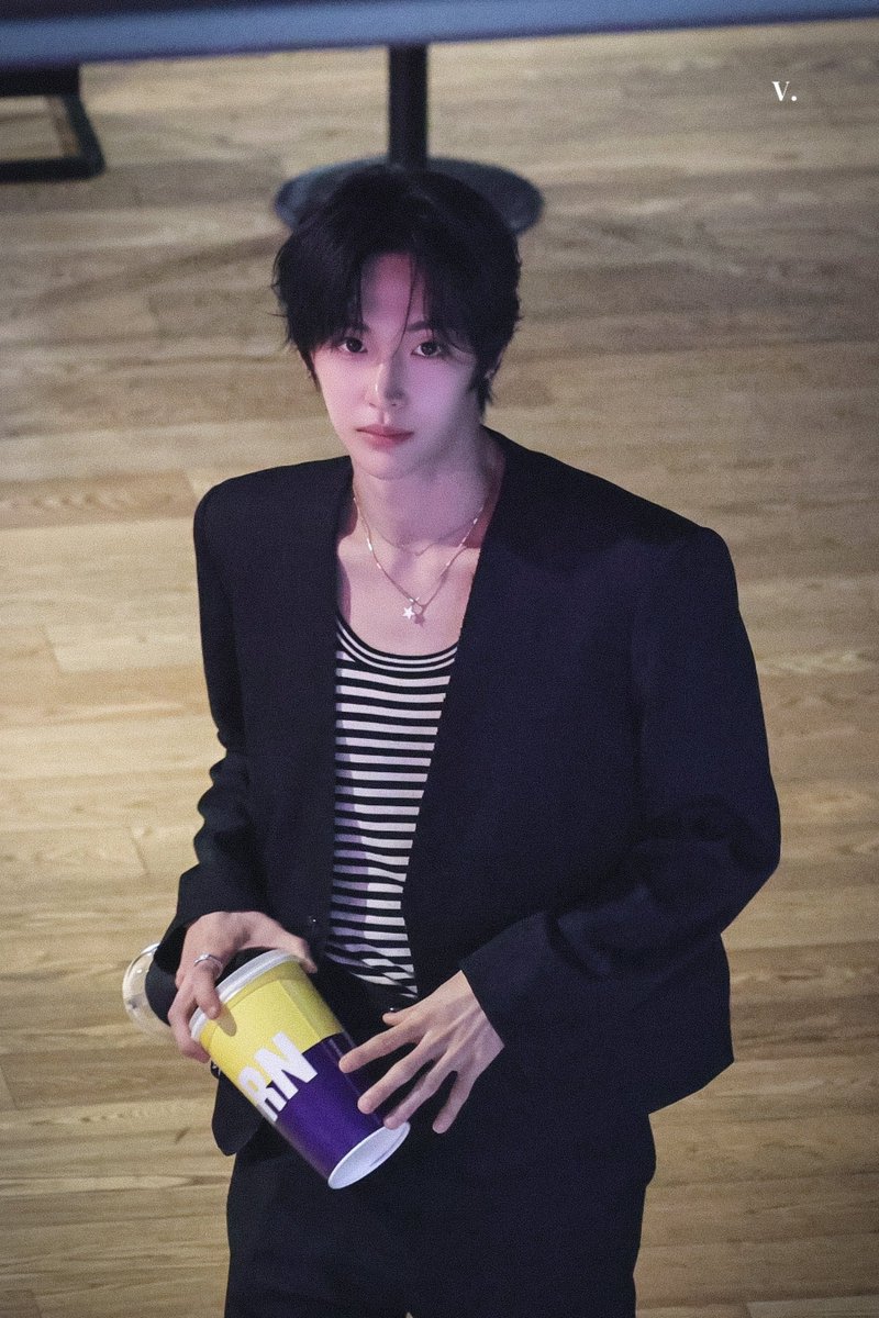 키키 tweet media