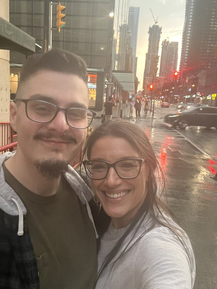 BeaminBandit's tweet photo. Happy birthday to best man any girl could ever ask for.
Because of you, not only was I able to find myself, I am able to EMBRACE who I am.
I couldn’t ask for a better partner to navigate life with 🫶🏼 ilysm
#forbita @forbi_m4 https://t.co/EHNoXRwR6V