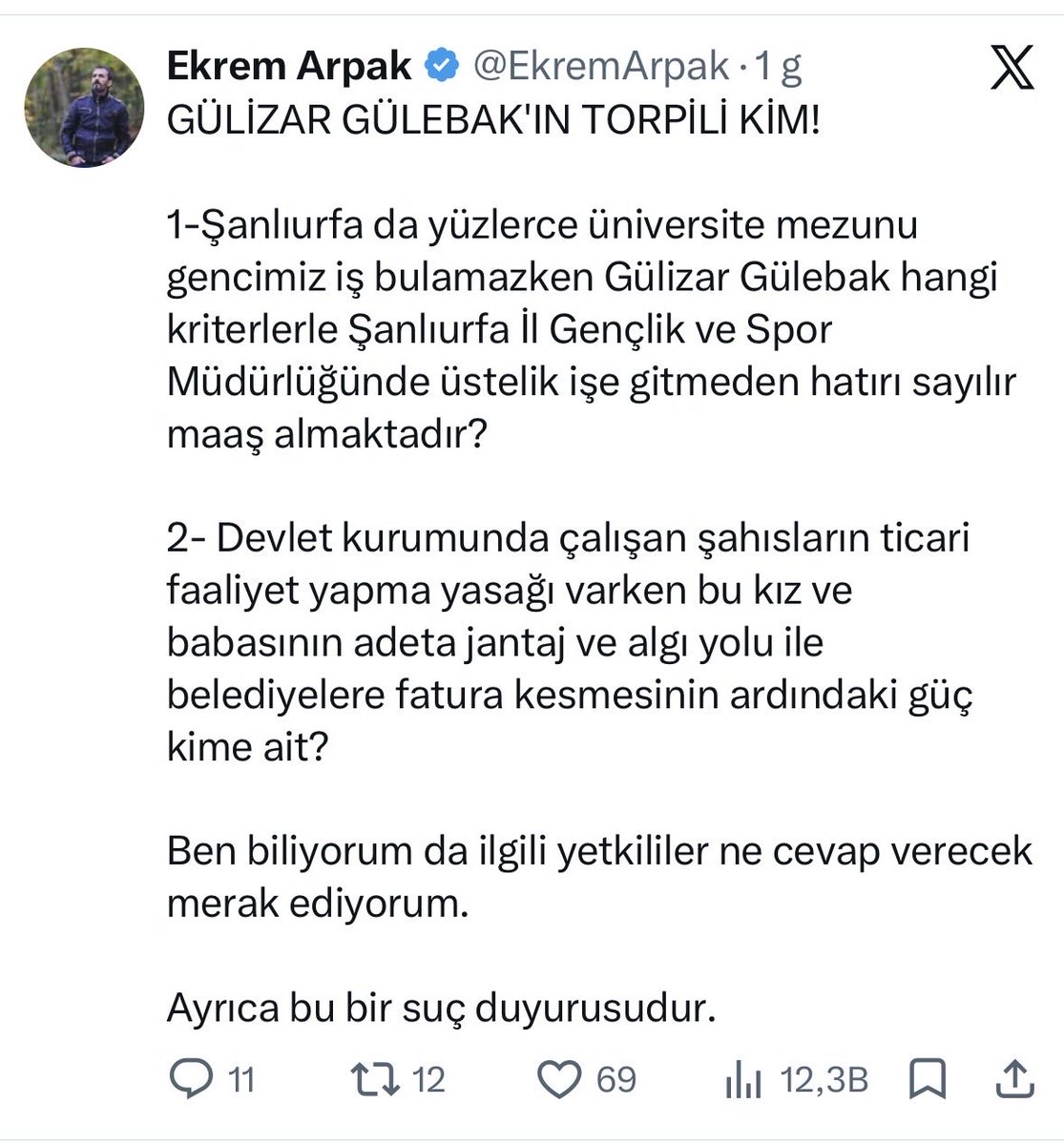 Haberinolsun630's tweet photo. ŞANLIURFA’da GAZETECİLER BİRBİRİNE DÜŞTÜ!
Gazeteci Ekrem Arpak Gazeteci Gülizar Gülebak hakkında şok açıklamalarda bulundu. https://t.co/Dju0YZLuYA