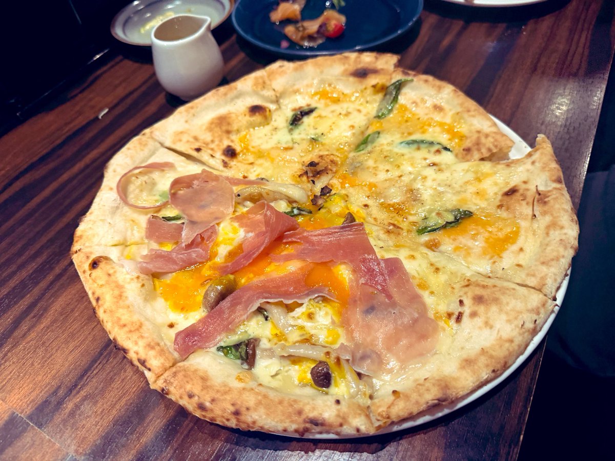 いまい まな tweet media
