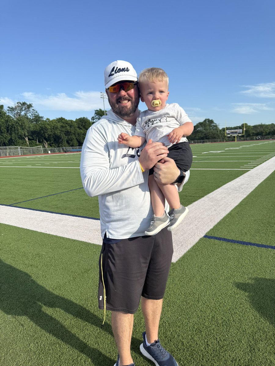 Coach Josh Uland tweet media