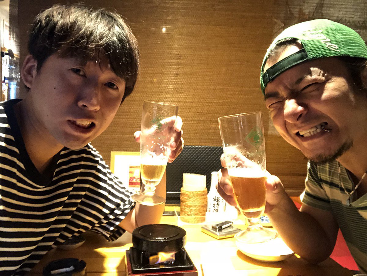 nave_____'s tweet photo. 日本に帰るたびに参らなきゃいけん墓が増える。勘弁してくれ。土産話をする前に死なないでくれ。
来年モンドラゴンをオリジナルメンバーで再結成しようかなんてドラムと話してて、喜んでくれそうって思ってた。
もう気付けば25年の付き合いだった。ありがとうございました。
合掌 https://t.co/3oxZbSLvMq