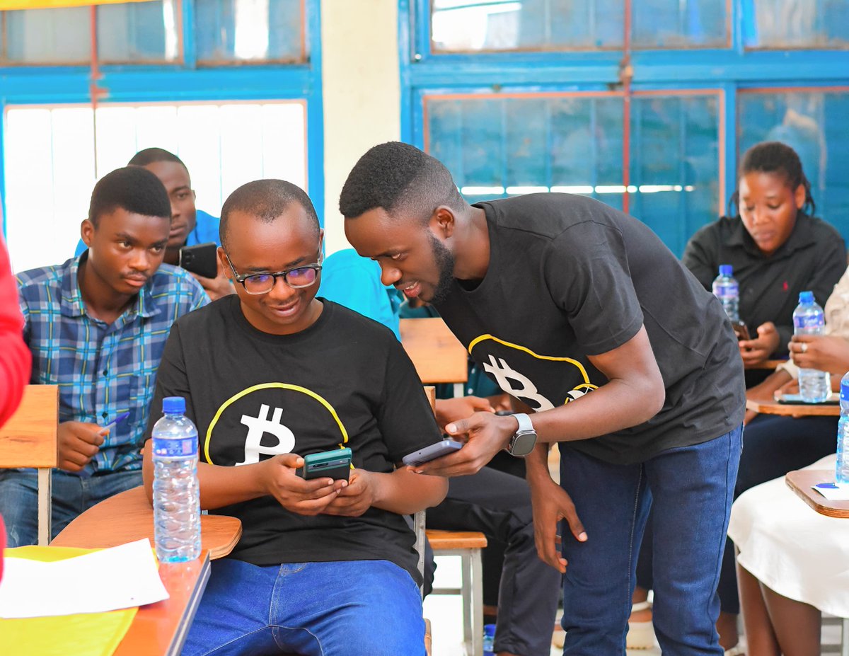 mysatoshi257's tweet photo. The 1st question from @HopeAfricaU students was simple:“If I have sats,how do I spend them?”
That’s exactly the problem we solved.
You can exchange sats locally with Lumicash, and also use them to buy globally.
Bitcoin is useful when it connects local life to the global economy. https://t.co/uYmoGMAf1T