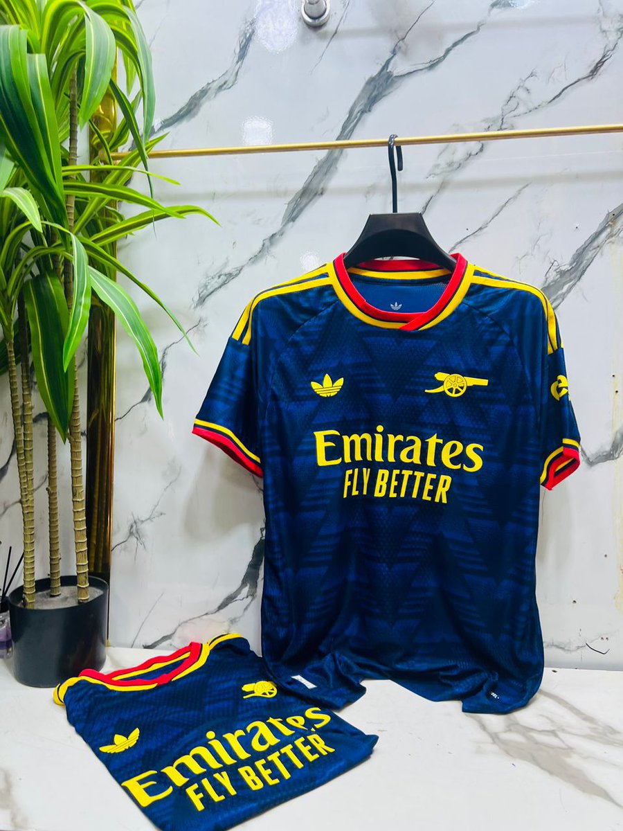 Kits & Co || Jersey Plug tweet media