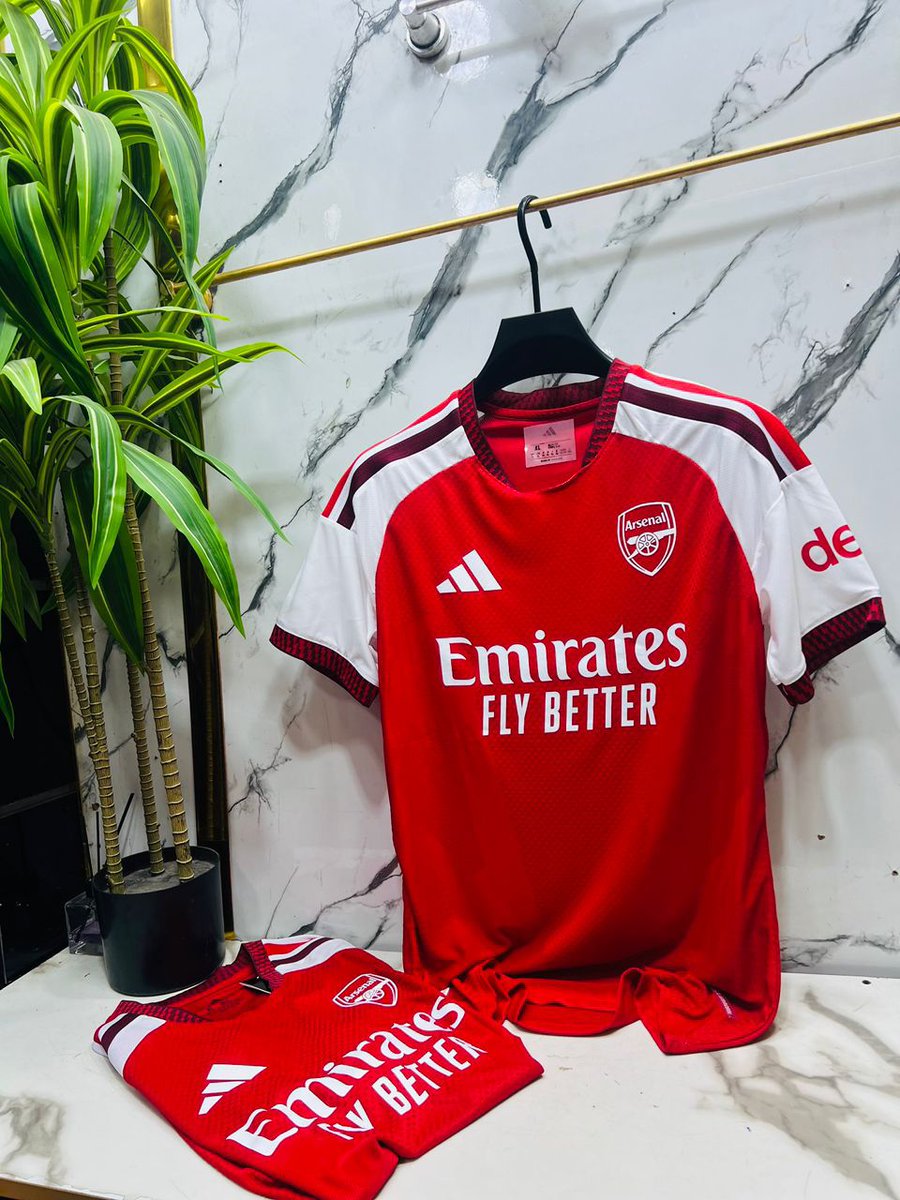 Kits & Co || Jersey Plug tweet media