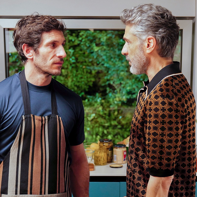 WBPictures_Ar's tweet photo. ¿Leo Sbaraglia en una nueva peli de Pedro Almodóvar? SÍ, LEÍSTE BIEN. Dale RT si no te lo perdés ni loc@.

Y agendá la fecha: Amarga Navidad llega a los cines este 28 de mayo. https://t.co/fQWSeEK1yd