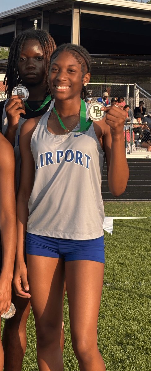AirportHighTra1's tweet photo. Congratulations to our athletes who competed in the track &amp; field state championship! It is a great accomplishment to make it that far &amp; proving you are one of the best 16 in the state. Your hard work and dedication got you here, &amp; we are proud to call you Airport Eagles! 🛩🦅🏅 https://t.co/cfdy1st0JH