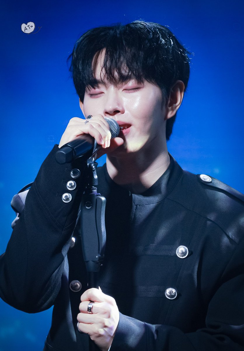 ato_0108's tweet photo. 260510 [ OUR COSMOS ]
 밤공  #이병찬 https://t.co/oJea3W2jkX
