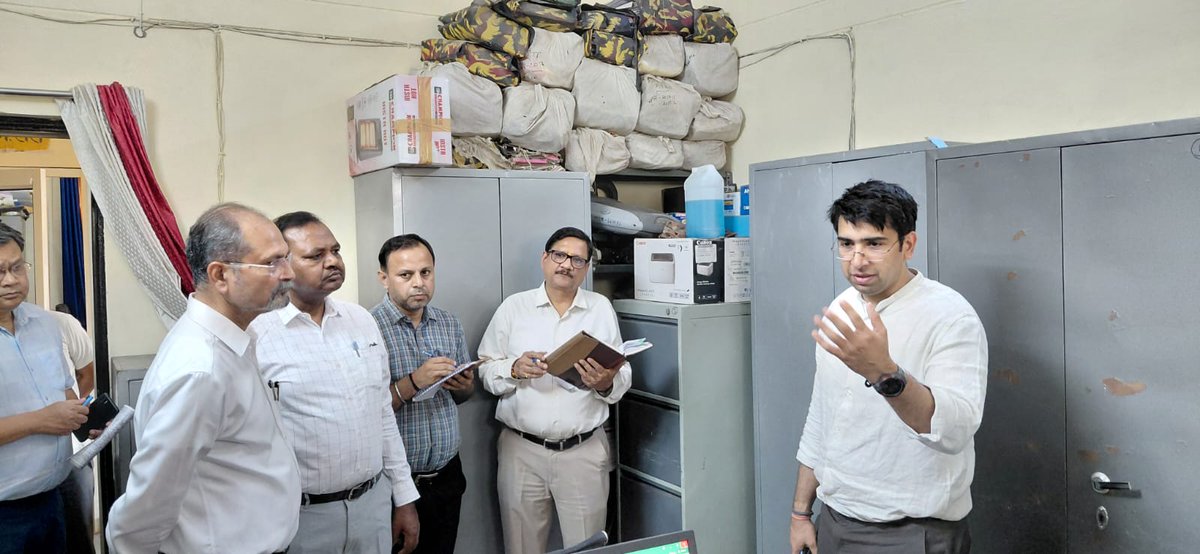 DM Hathras tweet media