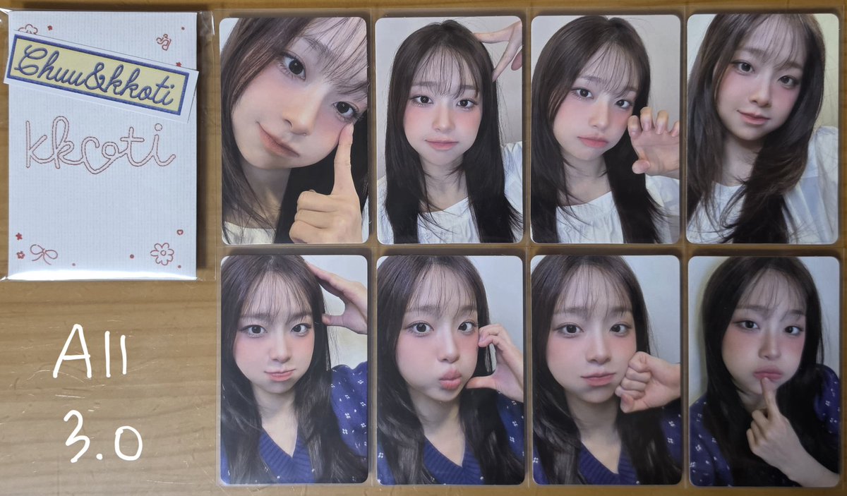 _new_burn's tweet photo. 츄 CHUU 음반 공방포카 미공포 팬클럽키트포카 양도

미세한 하자에도 예민하신분❌️
빛비춤영상&amp;뒷면인증❌
반품,교환,(부분)환불❌️

준등기 +0.18
GS반택 +0.25
택배 +0.4

원본사진에 ✔️체크 https://t.co/l4RfWO6DCJ