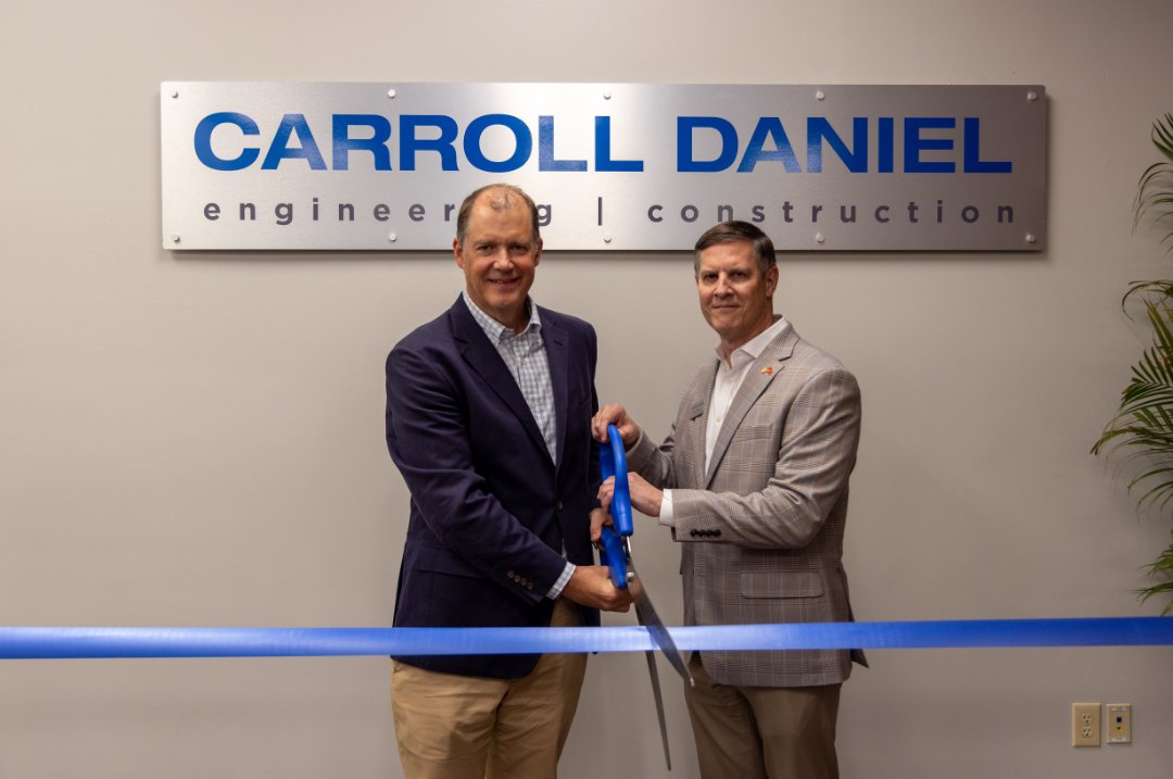 CarrollDanielCo's tweet photo. Carroll Daniel celebrated the opening of its new downtown Mobile office with a ribbon cutting alongside the @MobileChamber, marking an exciting step in our continued growth and investment in the Gulf Coast region.

Read more about the event at https://t.co/0Tfxra9YM9 https://t.co/IdrgslClsP