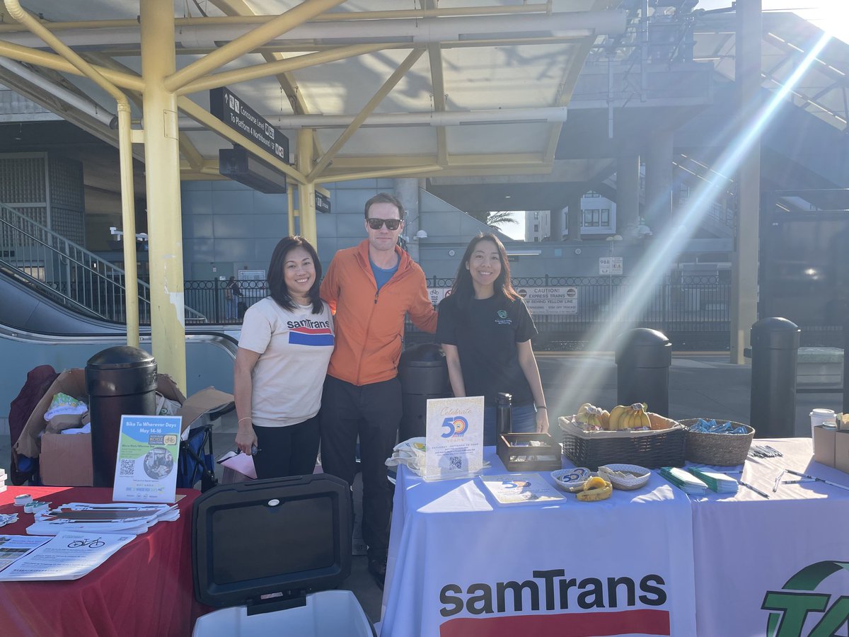 SamTrans tweet media