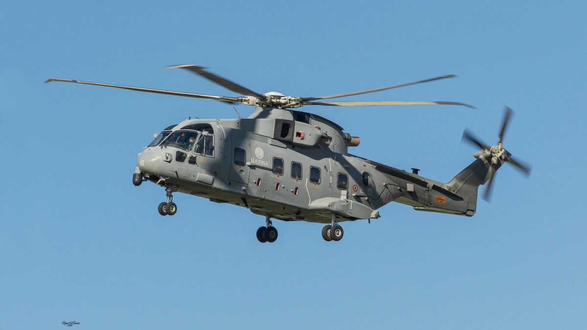 PipaTerrer's tweet photo. Hoy finaliza el APROC 2026 en la Base Aérea de Los Llanos, Albacete. AgustaWestland AW101 Italiano y dos IAR 330 SOCAT rumanos. #LosLlanos #APROC #BaseAereaLosLlanos https://t.co/sFodj5t56a