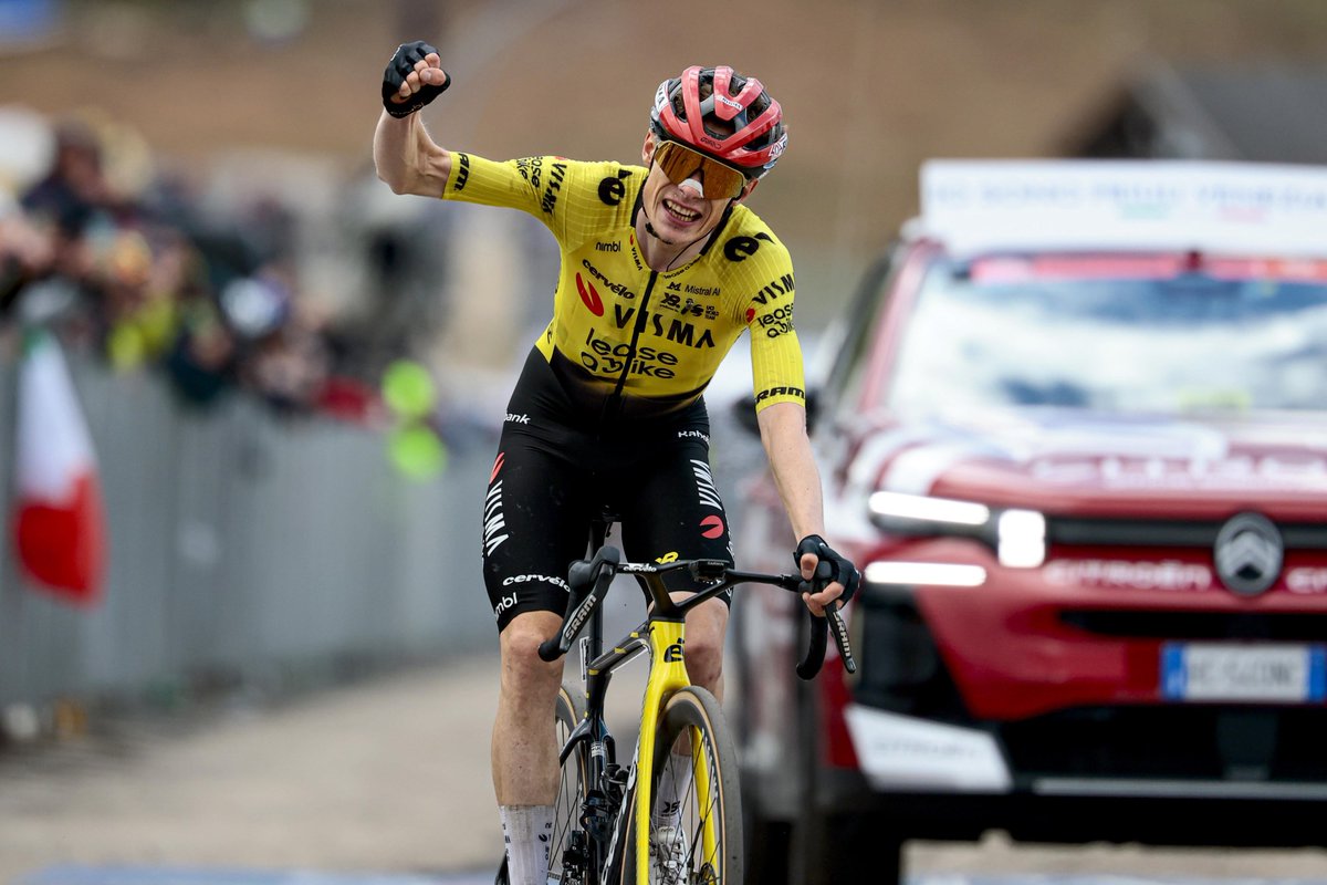 Team Visma | Lease a Bike tweet media