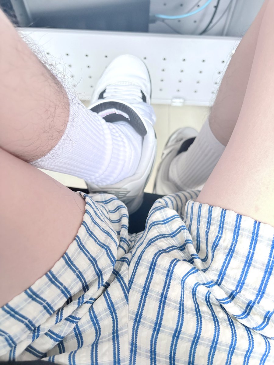 Timothy（看签名） tweet media