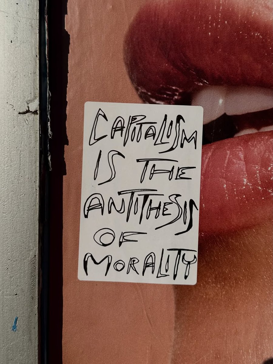 Radical Graffiti tweet media
