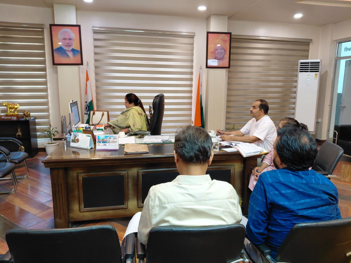 Commissioner Aligarh tweet media