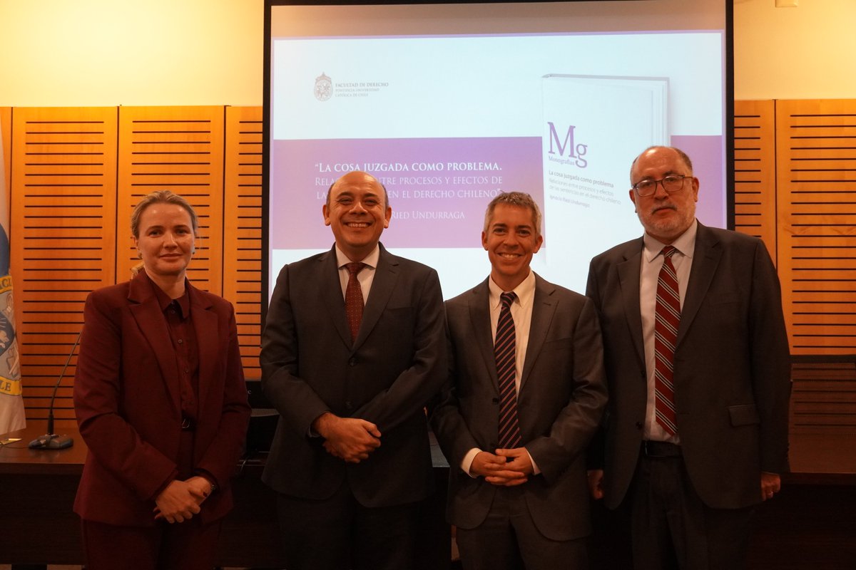 Facultad Derecho UC tweet media