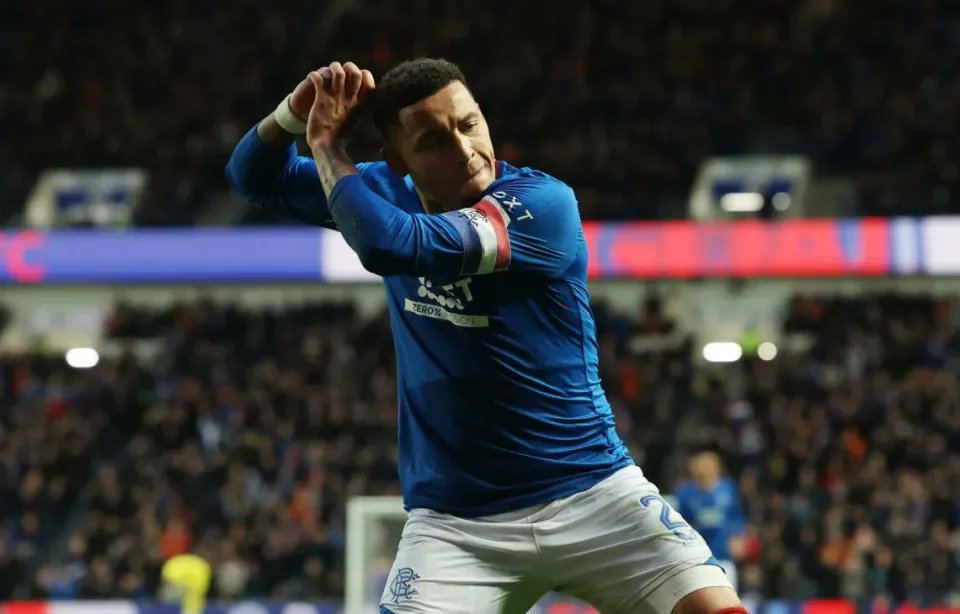 Forsyth7's tweet photo. Highest scoring right back ever man deserves credit as anyone who has been at a club for 11 years and faced abuse and scrutiny the full time deserves a send off he joined rangers when they were in the lower division . As a footballer he deserves a mad amount of respect https://t.co/CdwIl92lRD