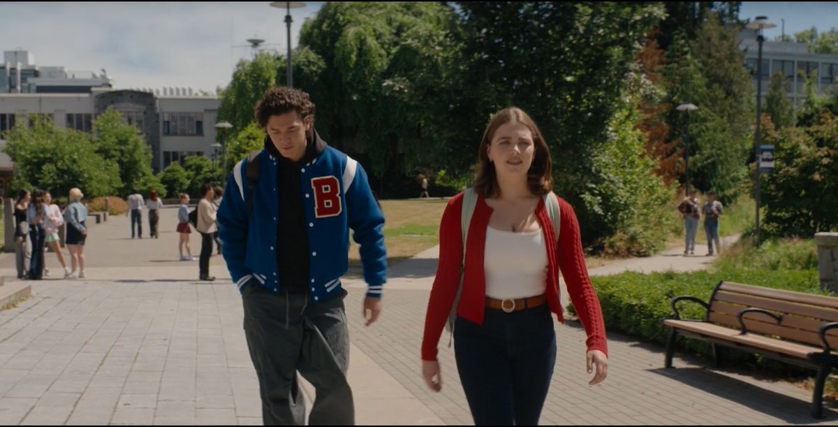 dietrchdiaz's tweet photo. when you’re looking for the outfits but get hooked on the episode… 😭✌️

#notaprofessional https://t.co/ulgguIAJgZ