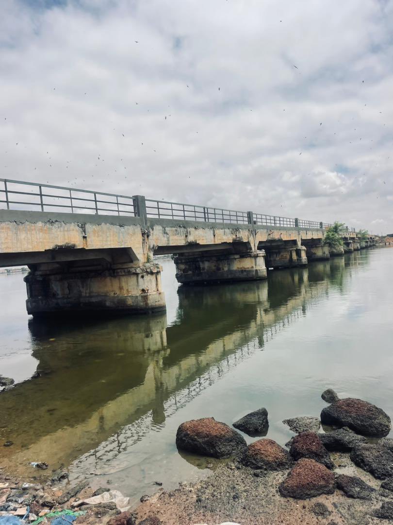 bcit_dakar's tweet photo. BCIT remercie la MAIRIE De La COMMUNUNE De KAOLACK pour lui avoir confié le diagnostic de solidité du PONT NOIROT à KAOLACK .
BCIT, pérennisez vos investissements. https://t.co/iGNdUEV16j
