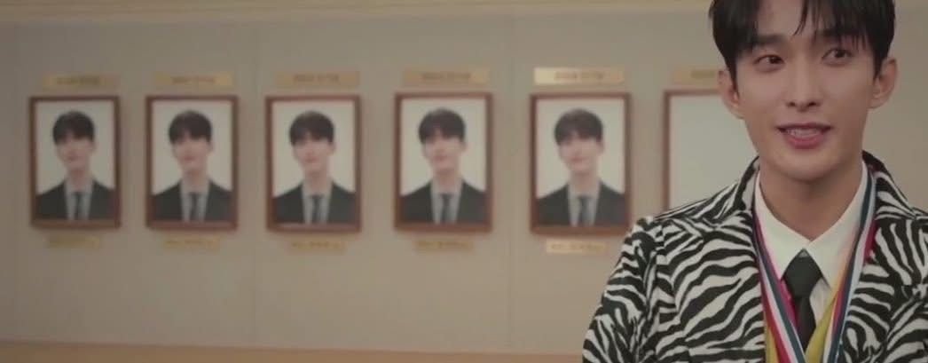 Sugar down bad for Jeonghan tweet media