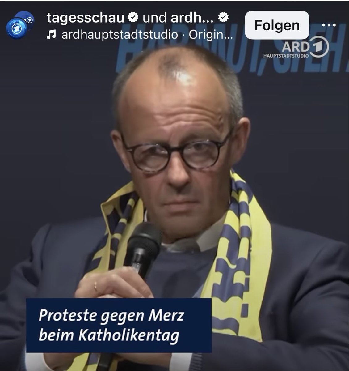 knallt tweet media
