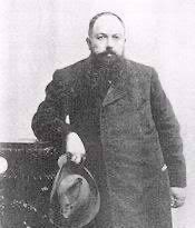 muenzenberg's tweet photo. il #geniale economista e imprenditore fedele allo Zar Sergei Sharapov ha anticipato di un secolo il grande #Auriti e la moneta deperibile di #Gesell. Liquidati #Trotzkij e #Mordechai, il #Generalissimo dunque adotta la sua teoria della moneta e libera la Russia dagli usurai./2 https://t.co/n8h6EgLaj4