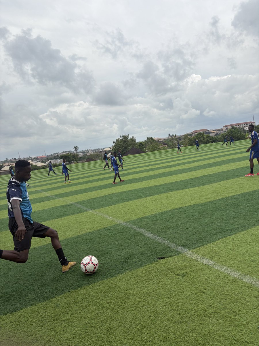 FacultyofartOOU's tweet photo. MATCH DAY 1 FINAL RESULTS 🔥🔥
What an incredible kickoff to the tournament.
English vs Foreign Languages 2-0
Linguistics vs HDS 0-0
Music vs Rel 1-1
Philosophy vs Performing Art 1-0
UP NEXT:Match Day 2 fixtures will be released shortly. Stay tuned!!
#Deanscup‘26 #Honbrightled https://t.co/xs4zq1rExX