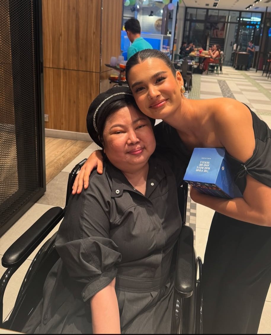 AthenaTgp's tweet photo. Agree kay direk ben mique. !

Yeah anji, keep goin'!
Follow your heart 

ANJI BYAHENG JEEP

#AnjiSalvacion #TFBBAM 
@anjisalvacion https://t.co/FjH8IF7nv5